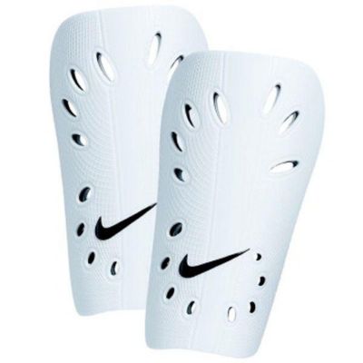 Canillera J Guard SP0040-101 Nike $3.990